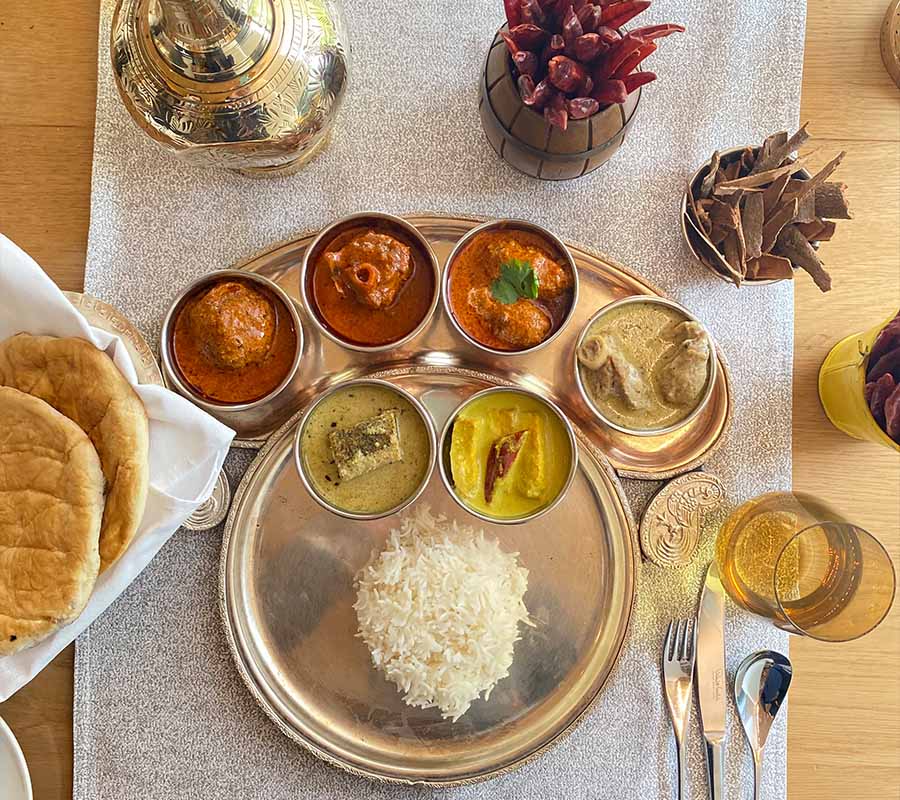 From The Wazwan To The Noon Chai, All You Need To Know About Kashmiri